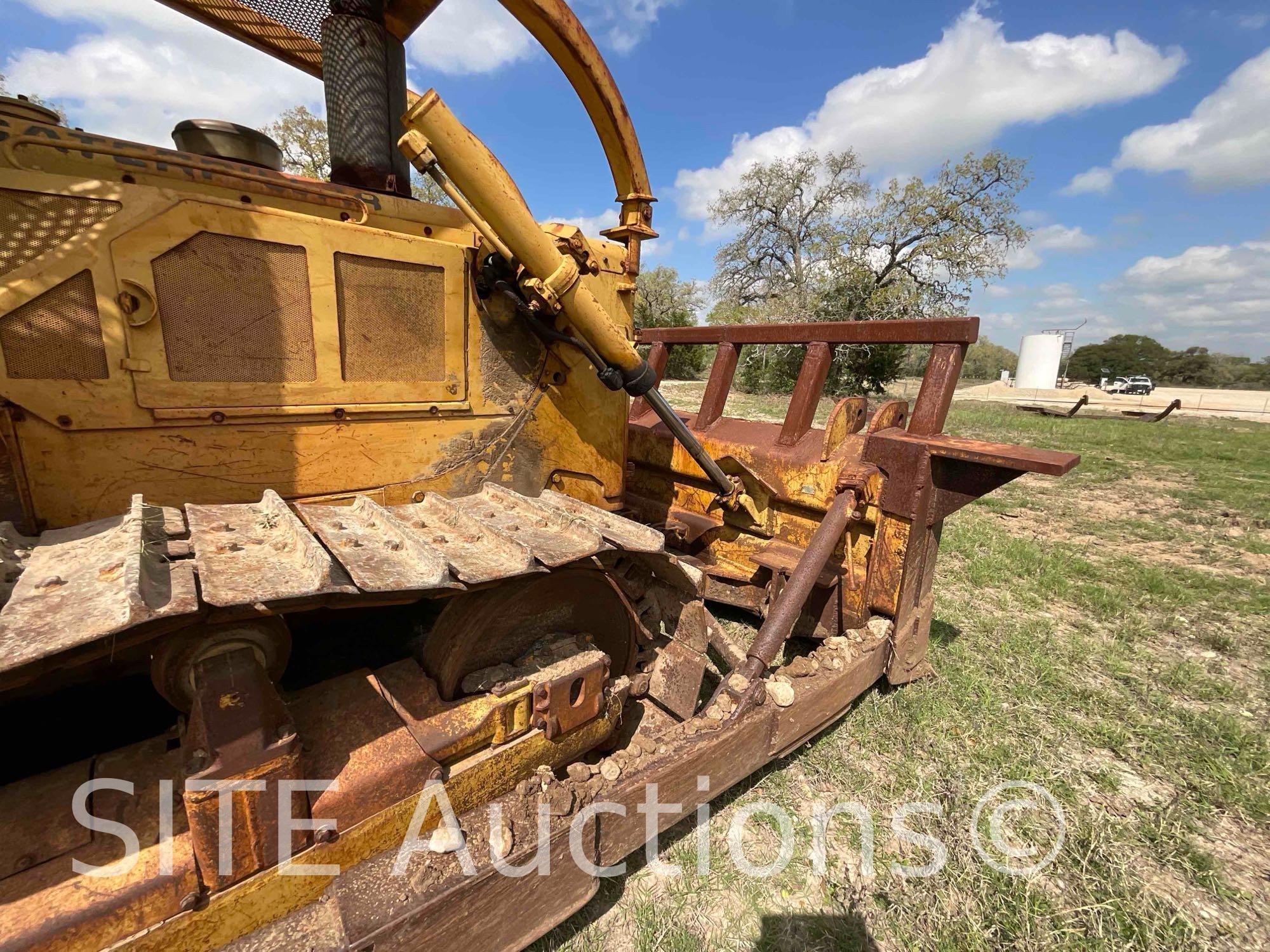 1973 CAT D6C Crawler Dozer