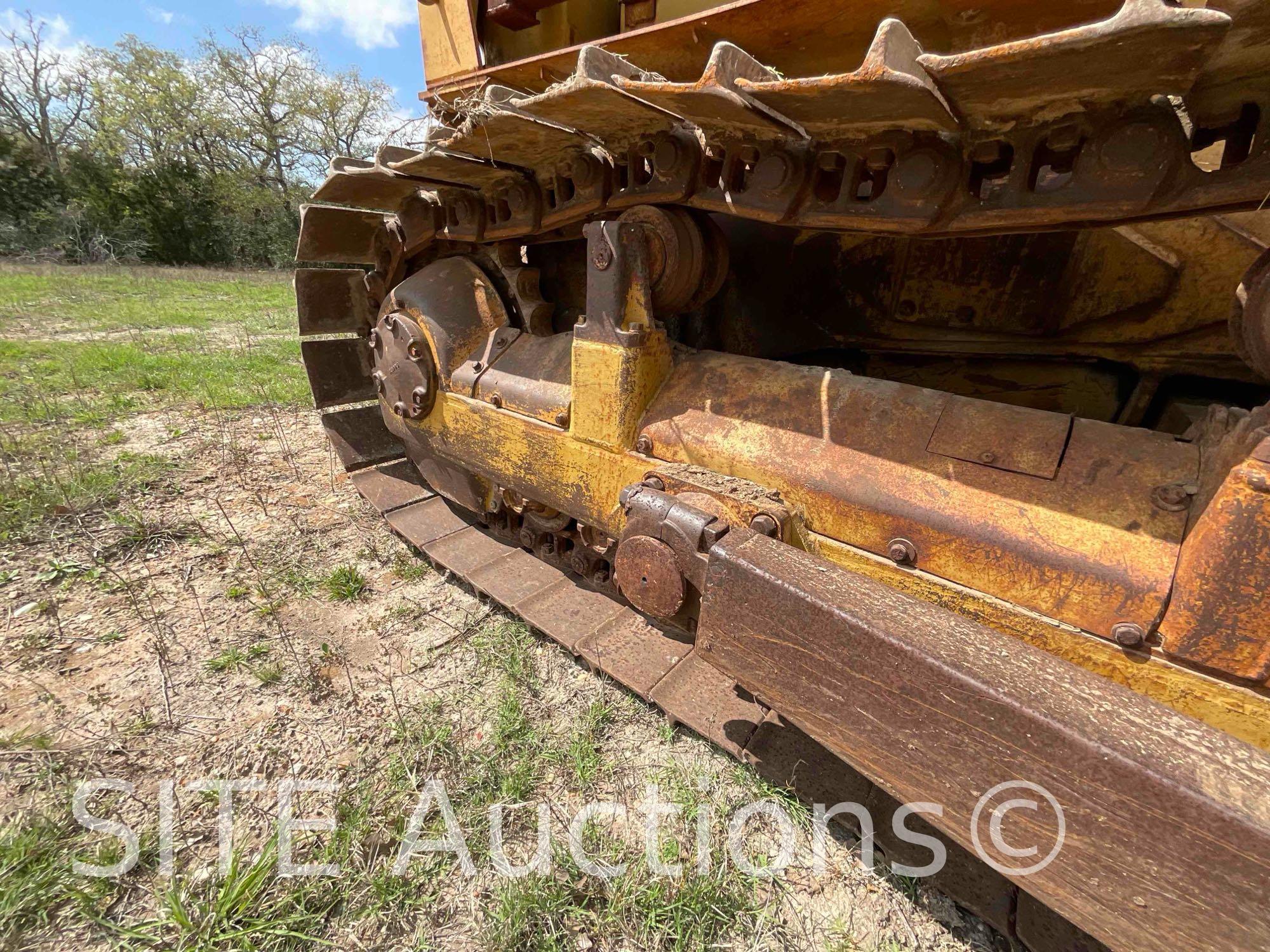 1973 CAT D6C Crawler Dozer