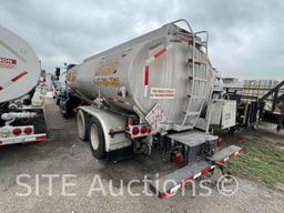 2004 Freightliner Columbia T/A Fuel Truck