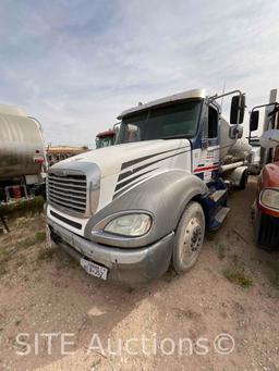 2004 Freightliner Columbia T/A Fuel Truck