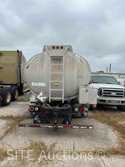 2007 Freightliner Columbia T/A Fuel Truck