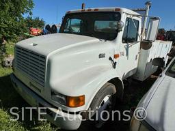 2001 International 4700 S/A Service Truck