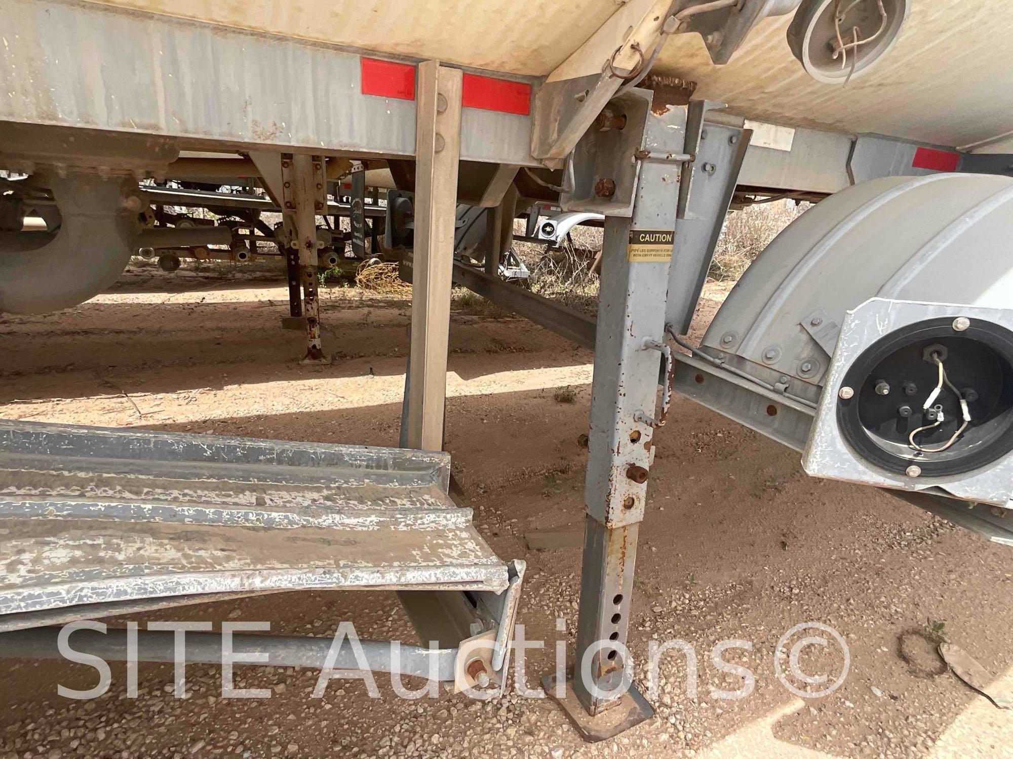 2000 Heil T/A Tank Trailer