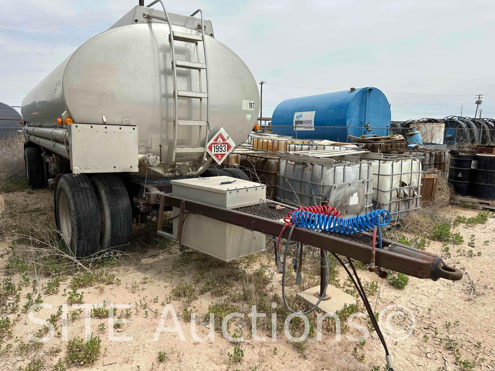 1980 Clough Pup Tank Trailer