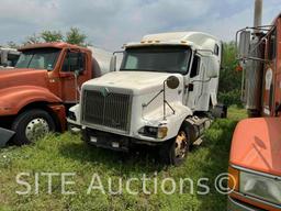 2001 International 9200i T/A Sleeper Truck Tractor