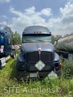 2006 Kenworth T2000 T/A Sleeper Truck Tractor