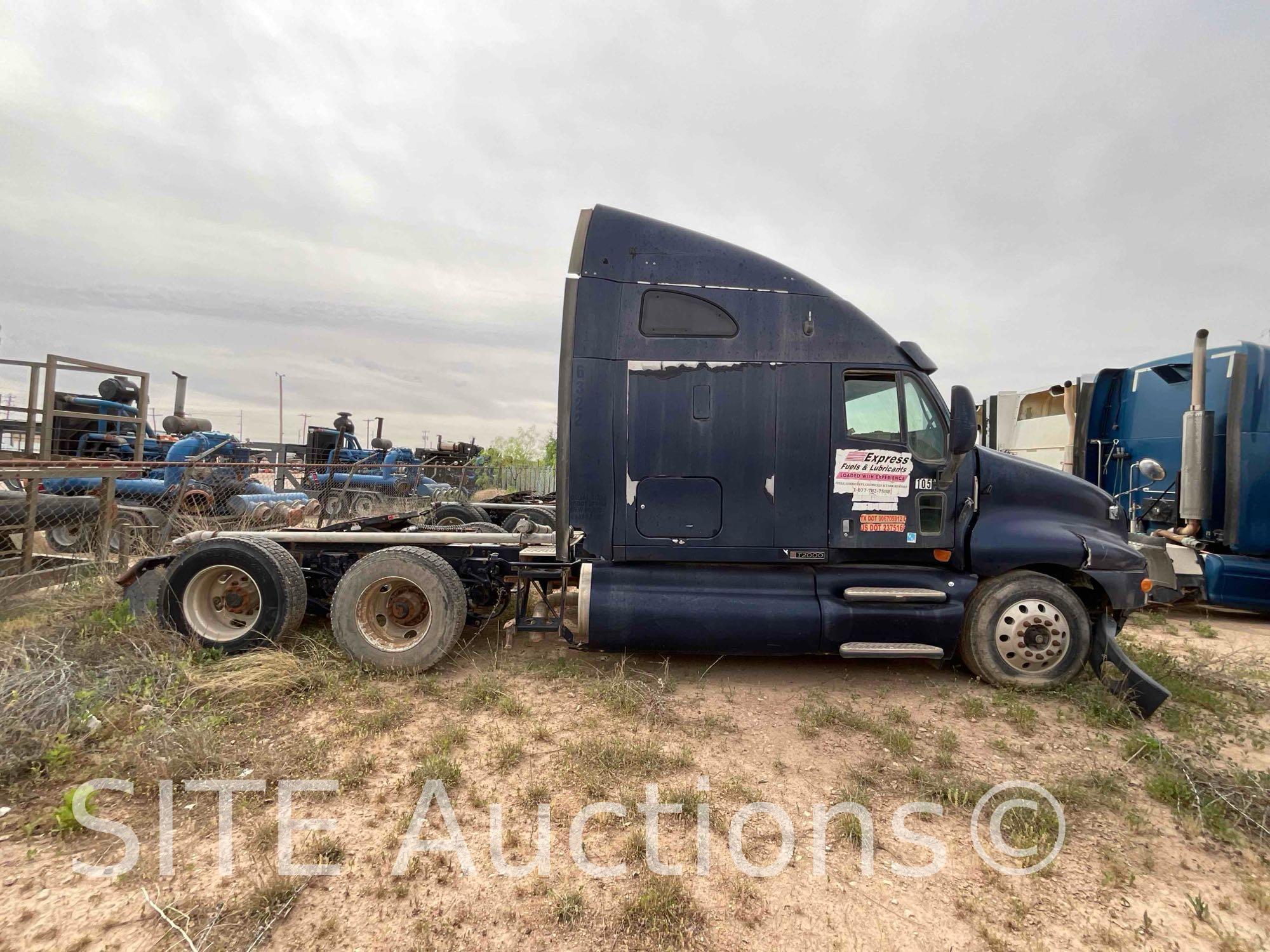 2006 Kenworth T2000 T/A Sleeper Truck Tractor