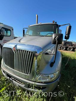 2009 International 8600 T/A Daycab Truck Tractor