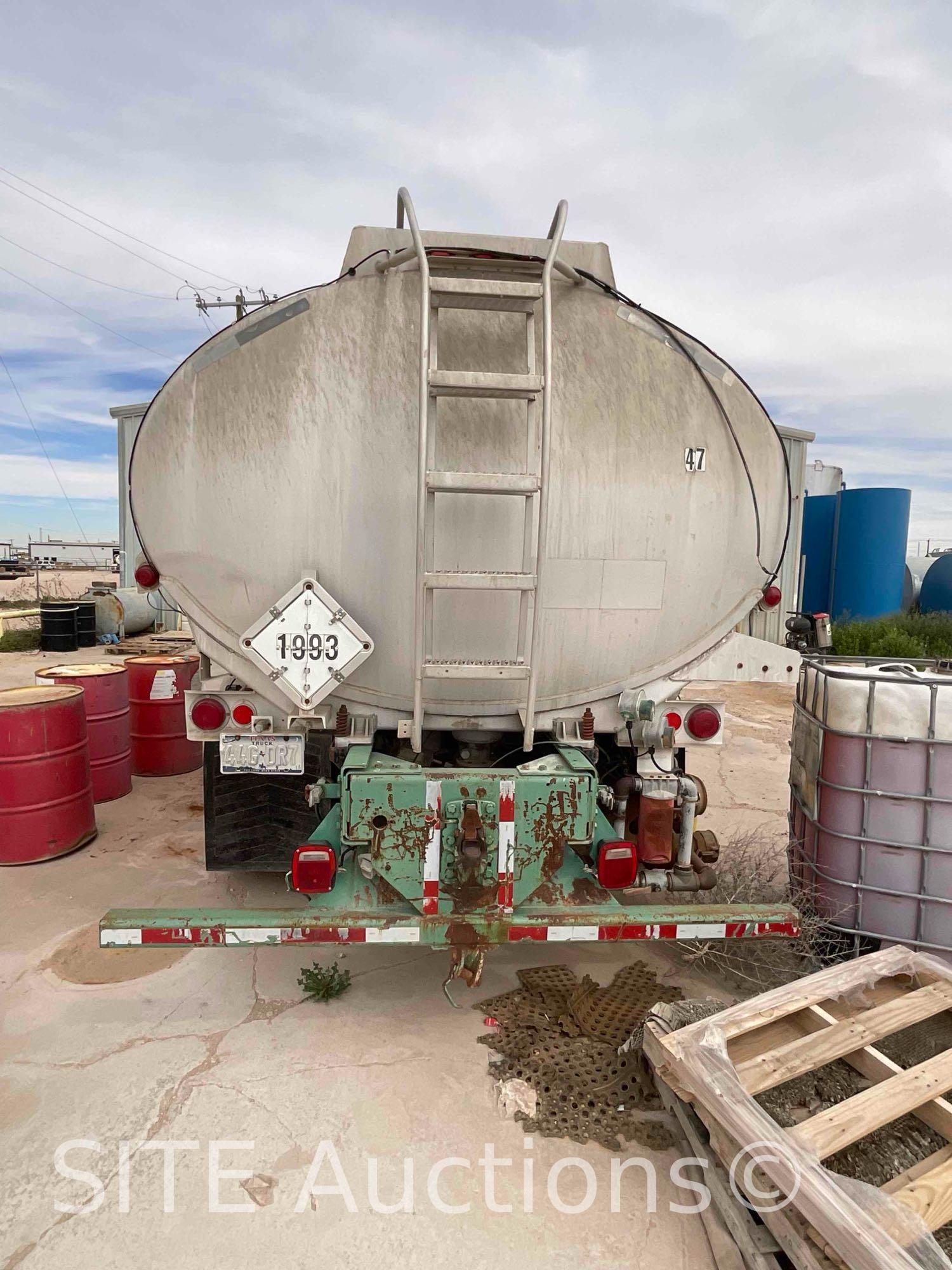 1994 Peterbilt 375 T/A Fuel Truck