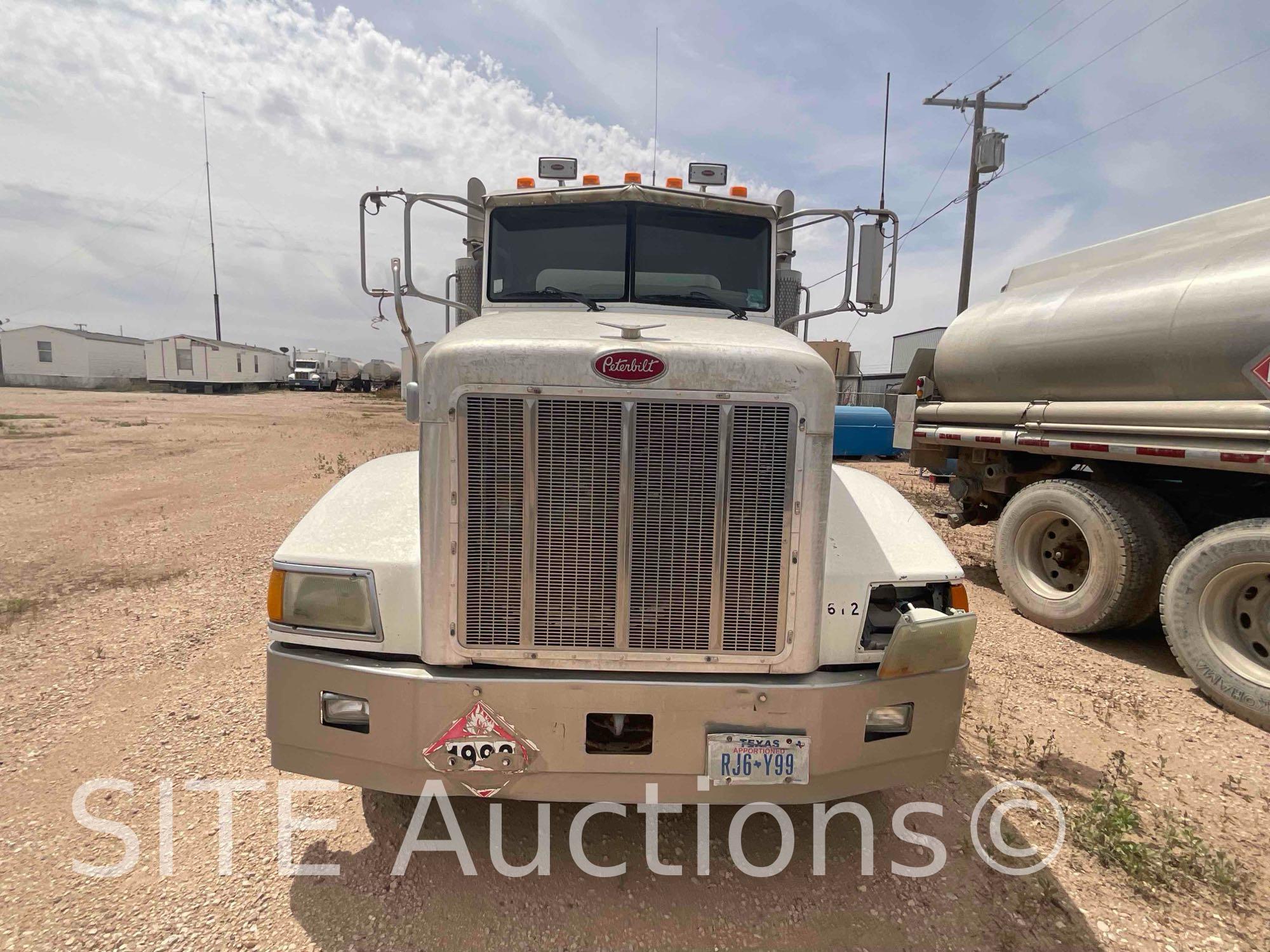 2006 Peterbilt 385 T/A Fuel Truck