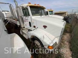 2004 Peterbilt 385 T/A Fuel Truck