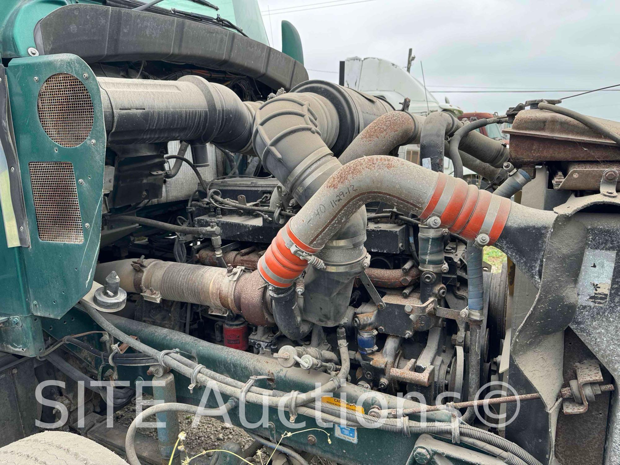 1998 Kenworth T600 T/A Fuel Truck