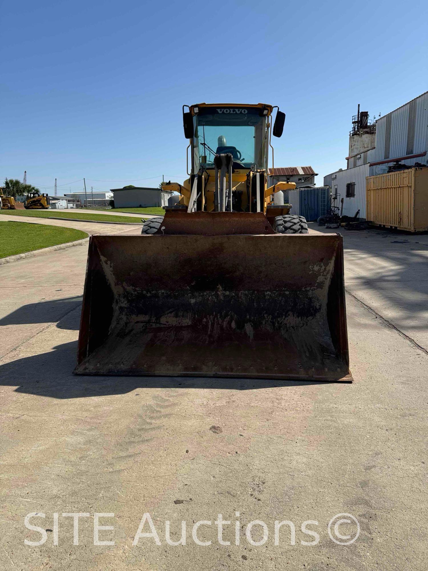 2003 Volvo L90E Wheel Loader