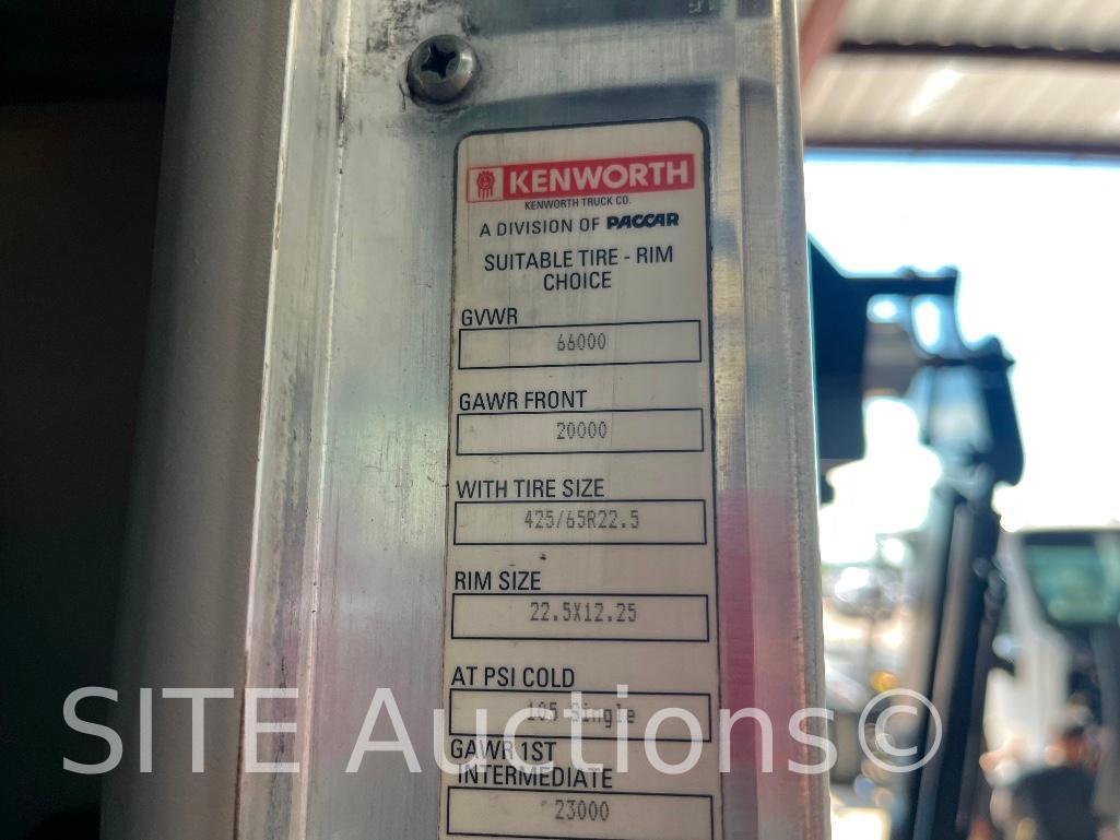 2014 Kenworth T440 T/A Roll Off Truck
