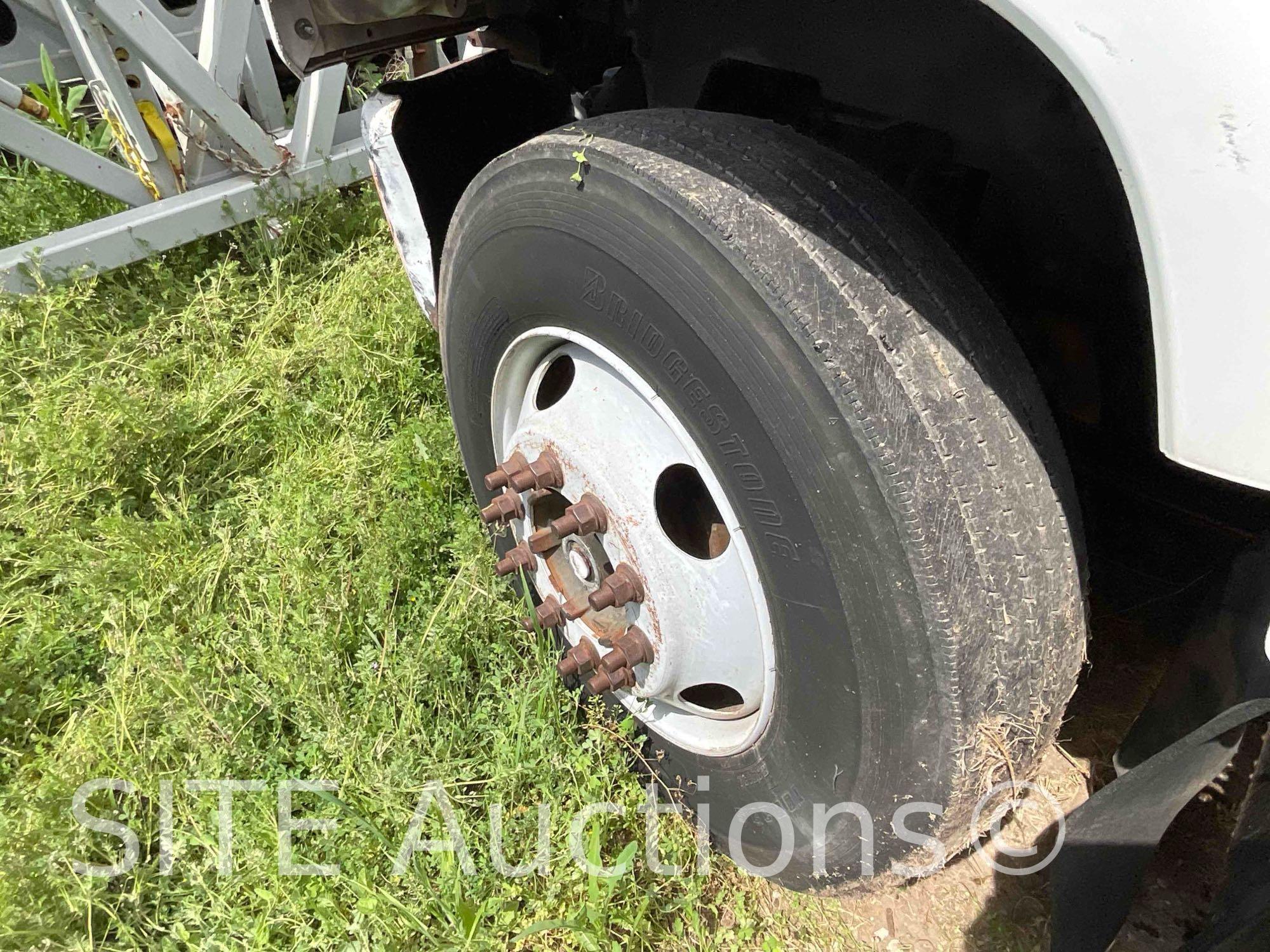 1998 GMC C7500 S/A Flatbed Truck w/ Well Pulling Unit