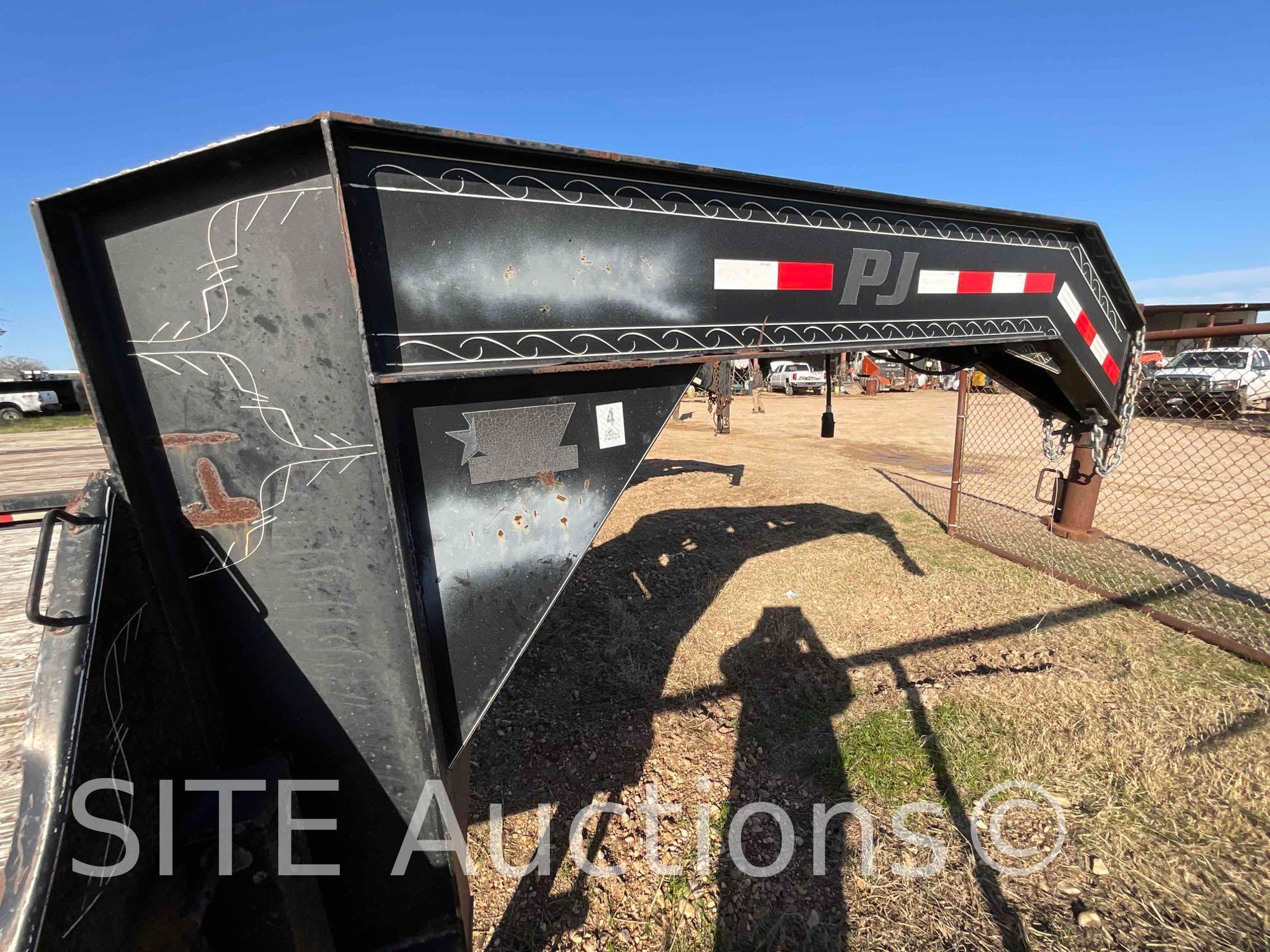 2015 PJ Gooseneck T/A Flatbed Trailer