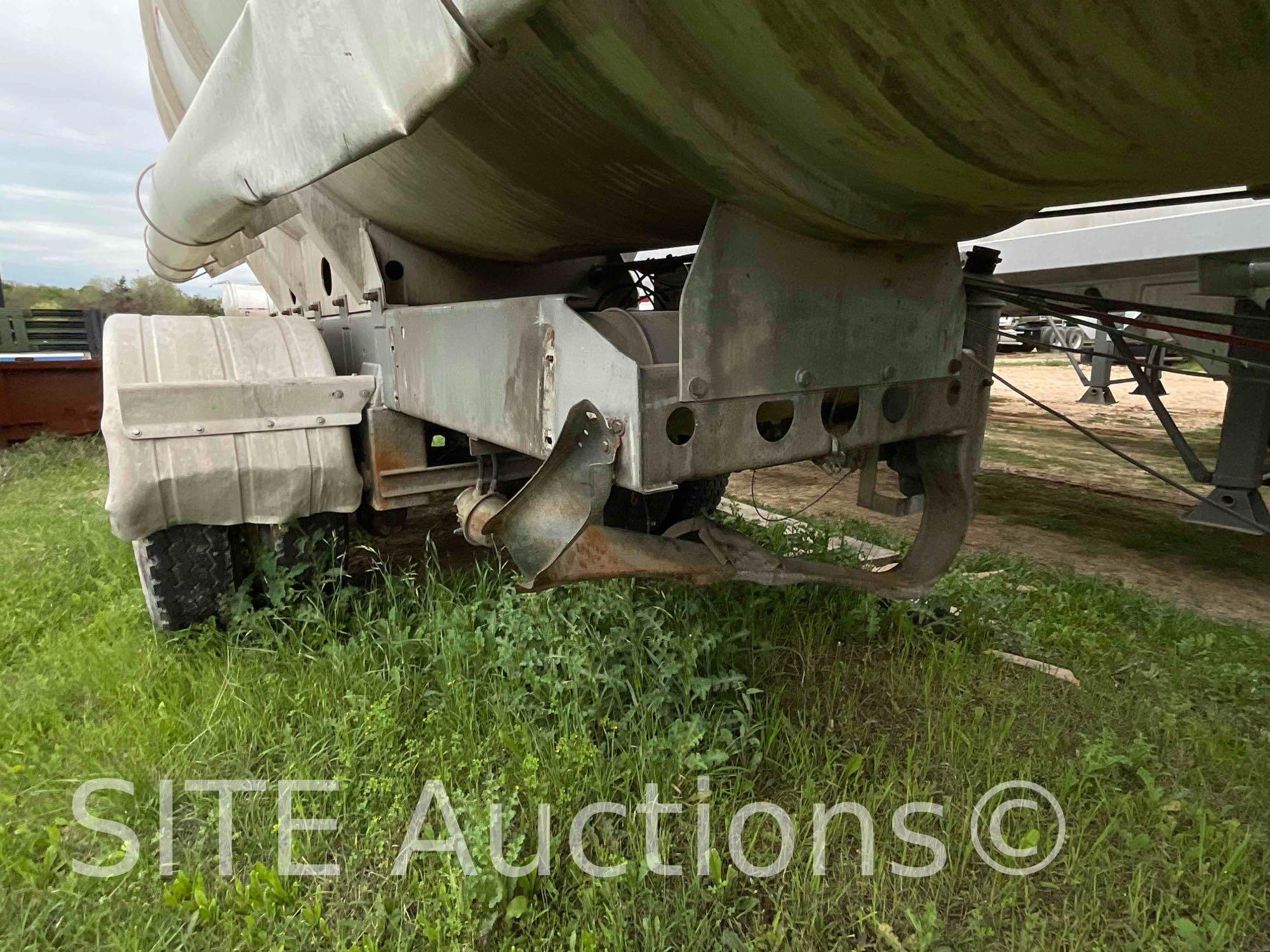 2009 Heil T/A Tank Trailer