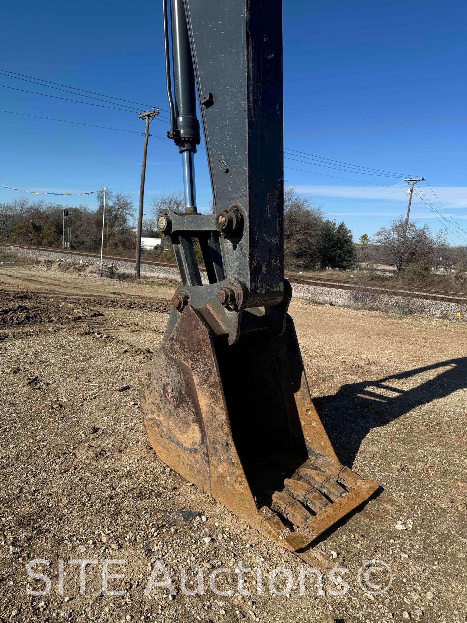 2015 John Deere 290G LC Hydraulic Excavator