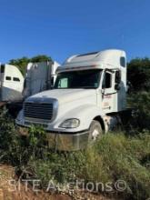 2004 Freightliner Columbia T/A Sleeper Truck Tractor