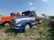 2005 Freightliner Columbia T/A Fuel Truck