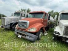 2004 Freightliner Columbia T/A Fuel Truck