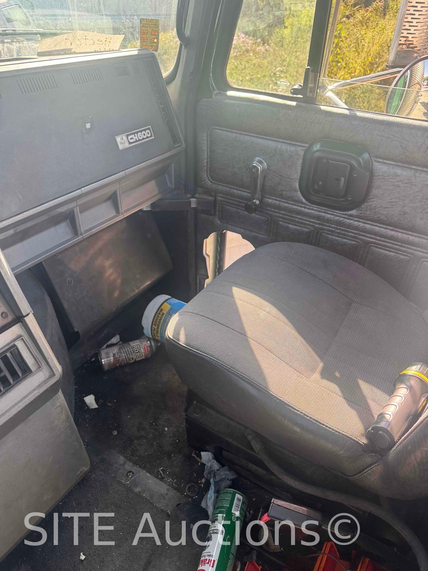 1994 Mack CH613 T/A Daycab Truck Tractor