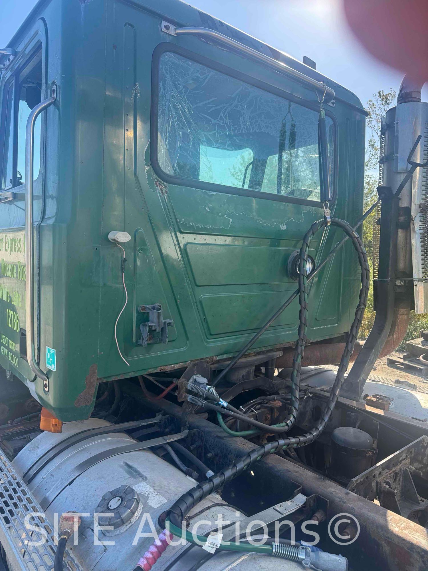 1994 Mack CH613 T/A Daycab Truck Tractor