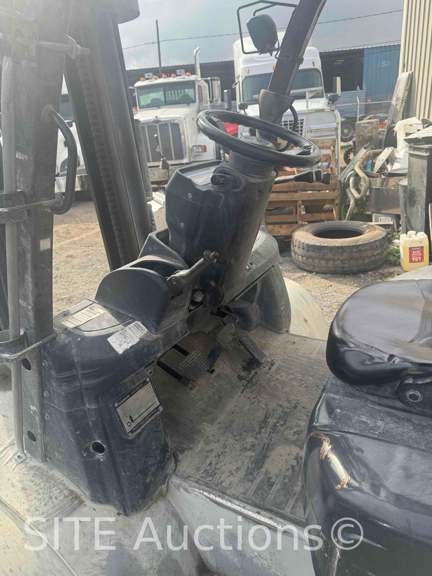 2013 Nissan MW1F4A40V Forklift