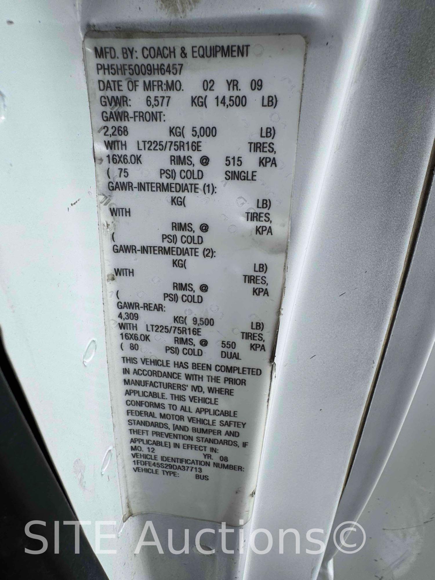 2009 Ford E450 Bus