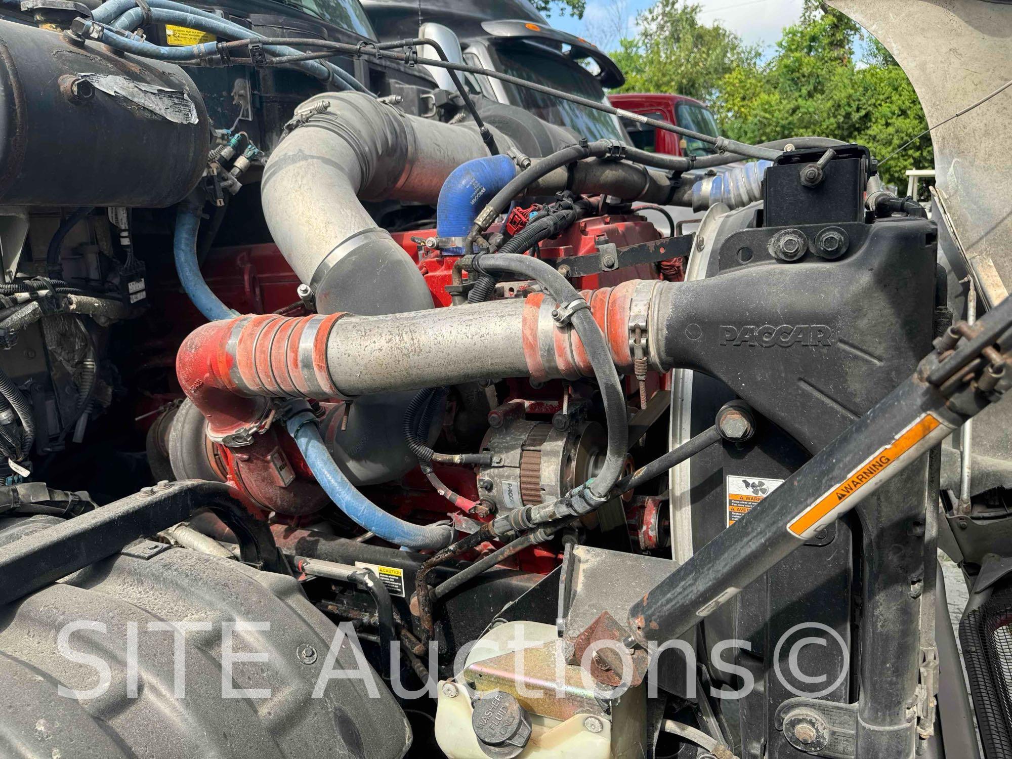 2010 Kenworth T2000 T/A Sleeper Truck Tractor
