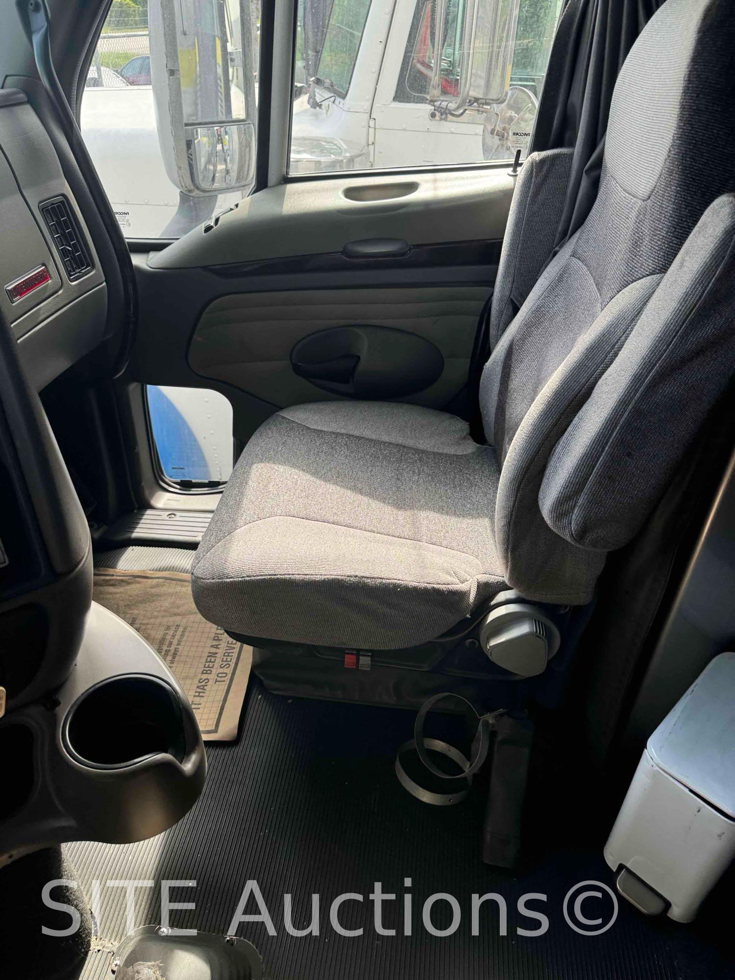 2010 Kenworth T2000 T/A Sleeper Truck Tractor