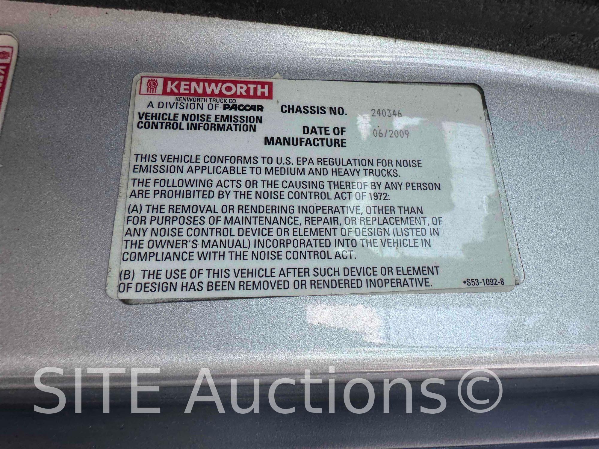 2010 Kenworth T2000 T/A Sleeper Truck Tractor