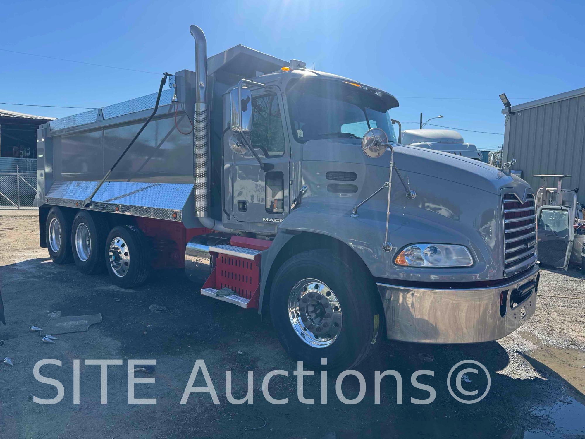 2015 Mack CXU613 Tri/A Dump Truck