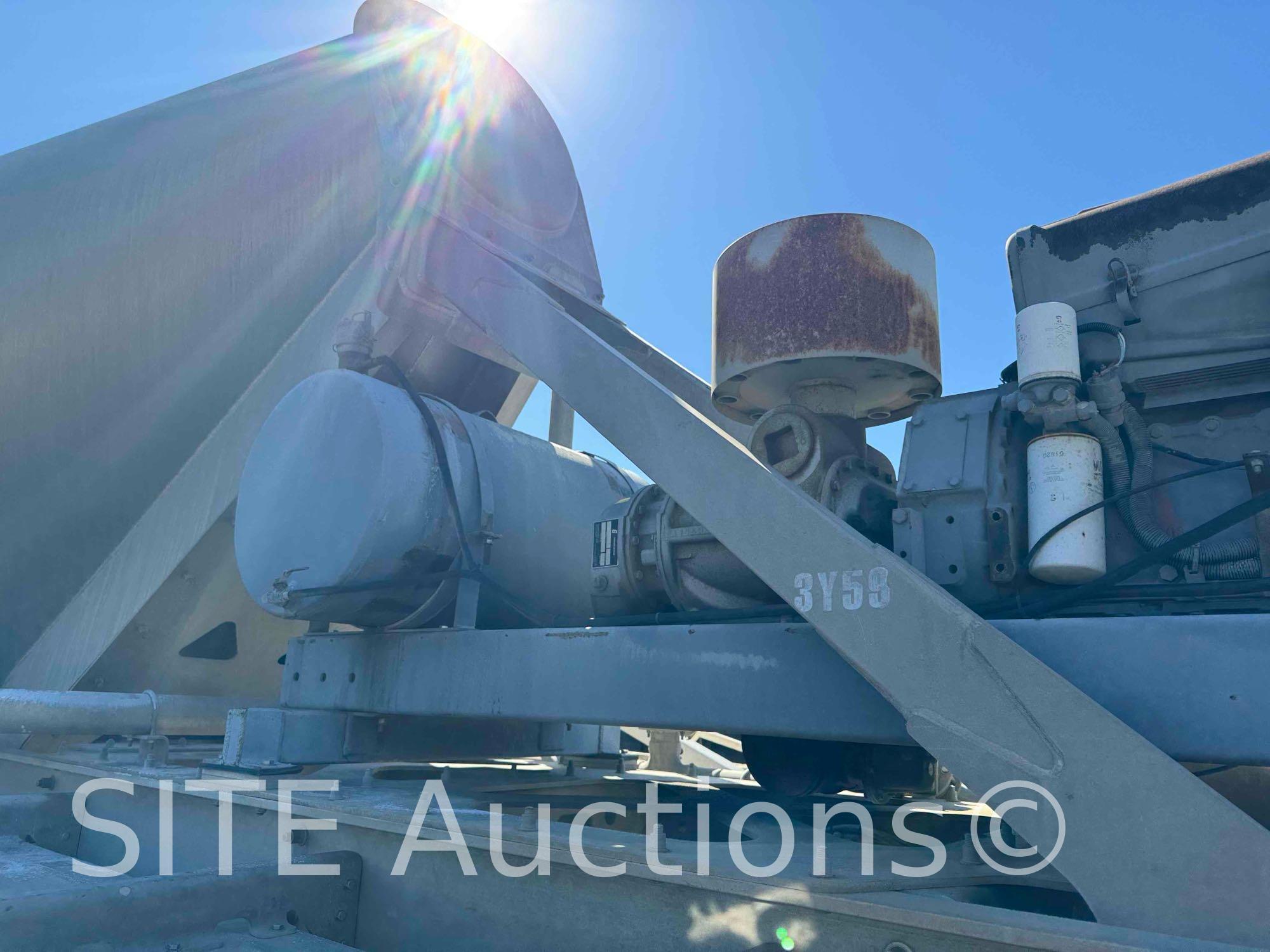 2014 Trail King T/A Pneumatic Dry Bulk Trailer