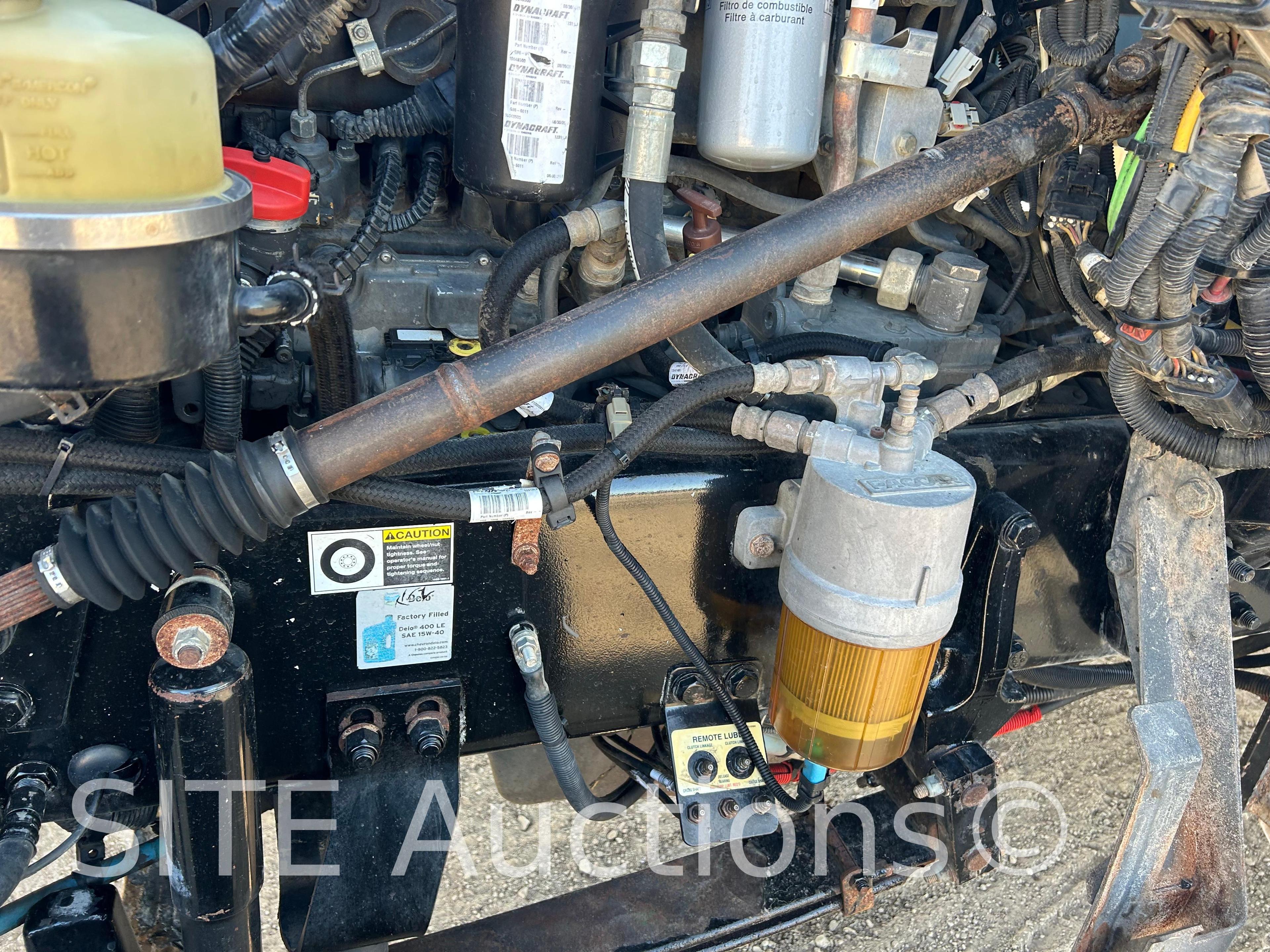 2012 Peterbilt 367 T/A Daycab Truck Tractor