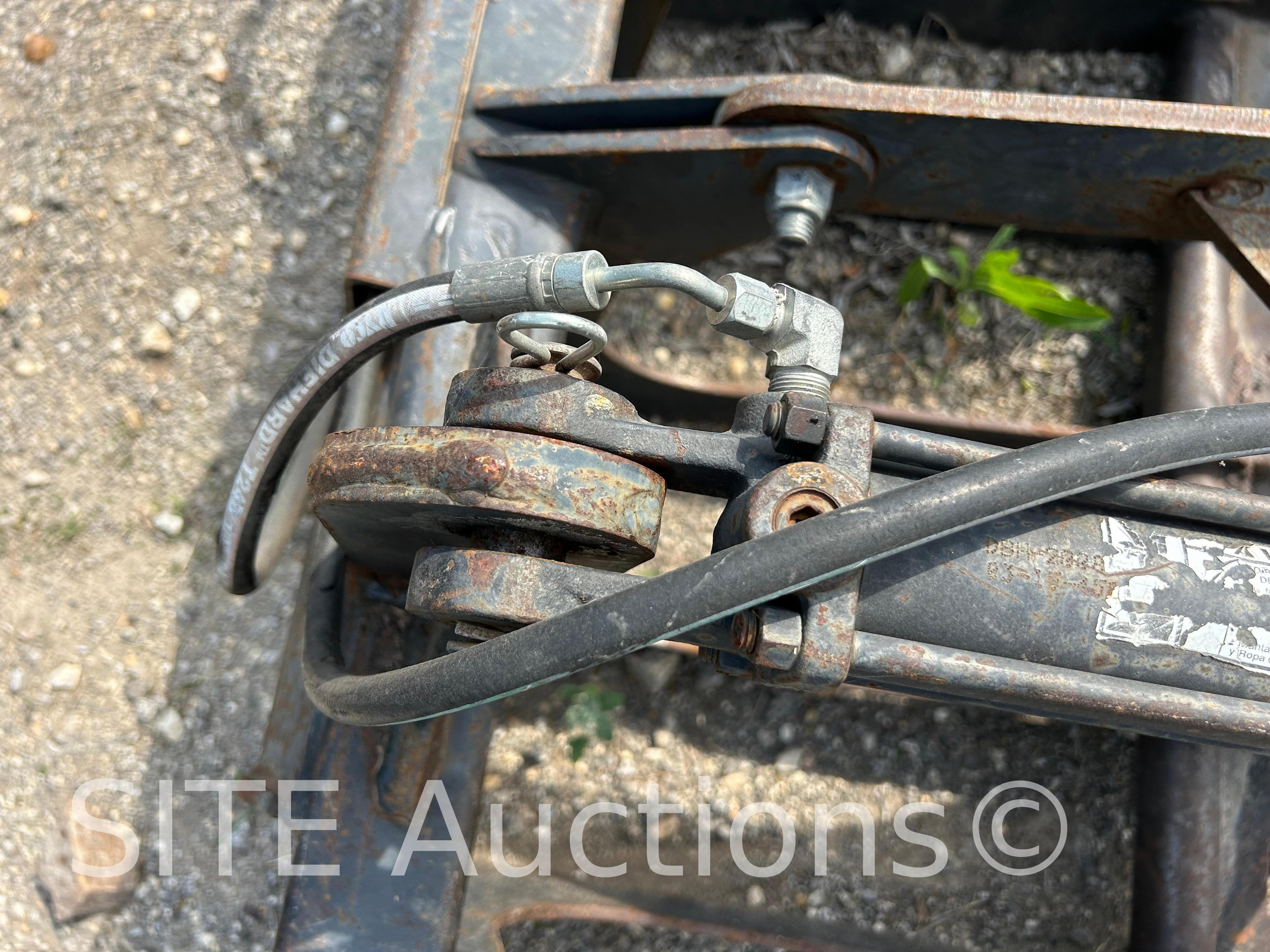 Skid Steer Grapple Attachment