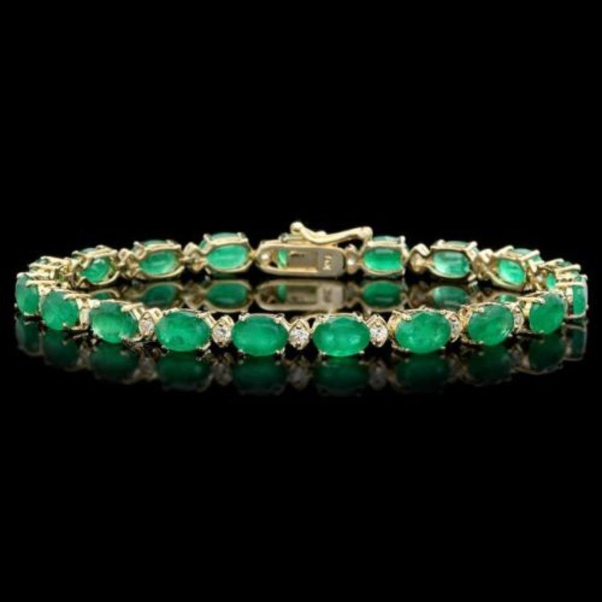 14K Gold 12.89ct Emerald 0.81ct Diamond Bracelet