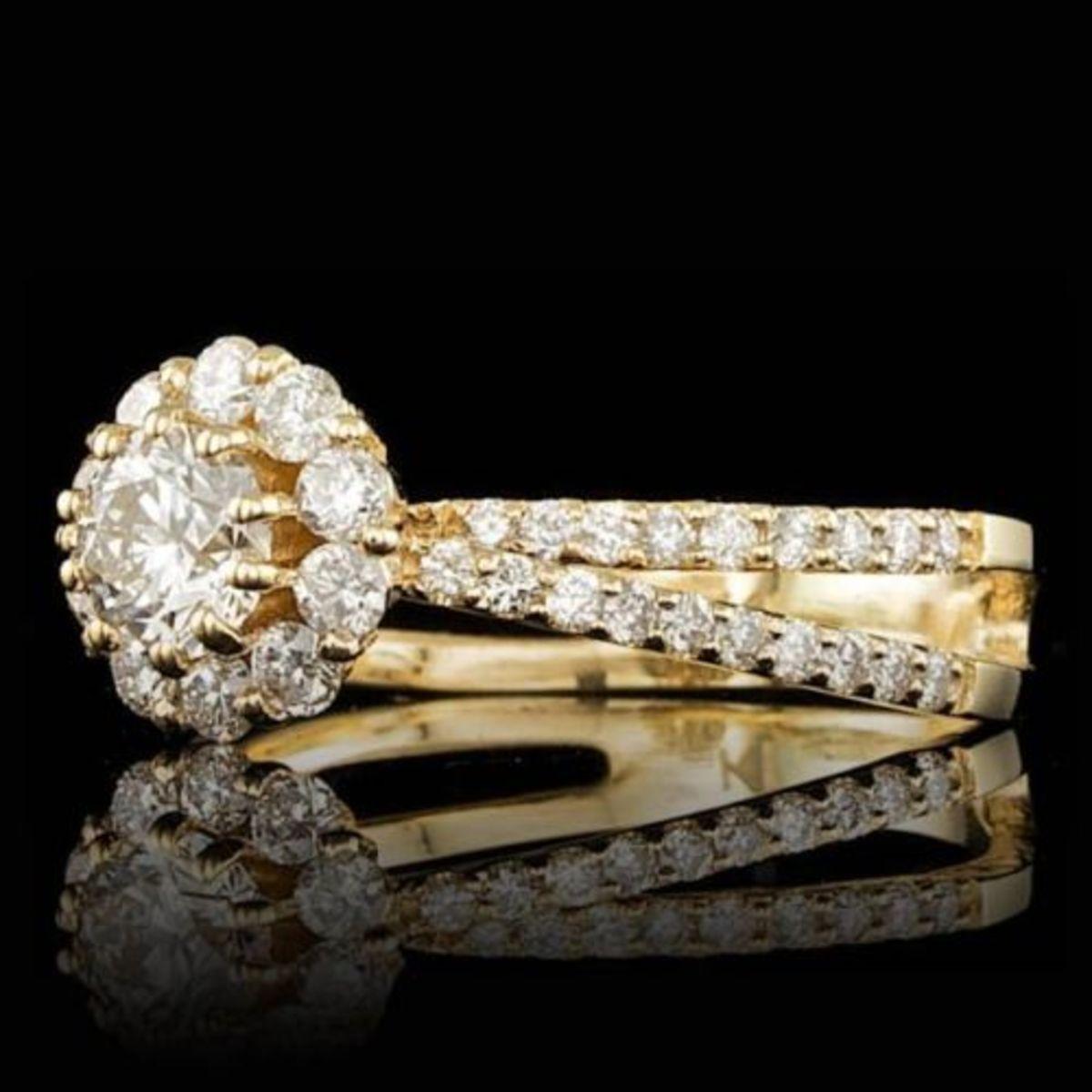 14K Yellow Gold and 0.82tcw Diamond Ring