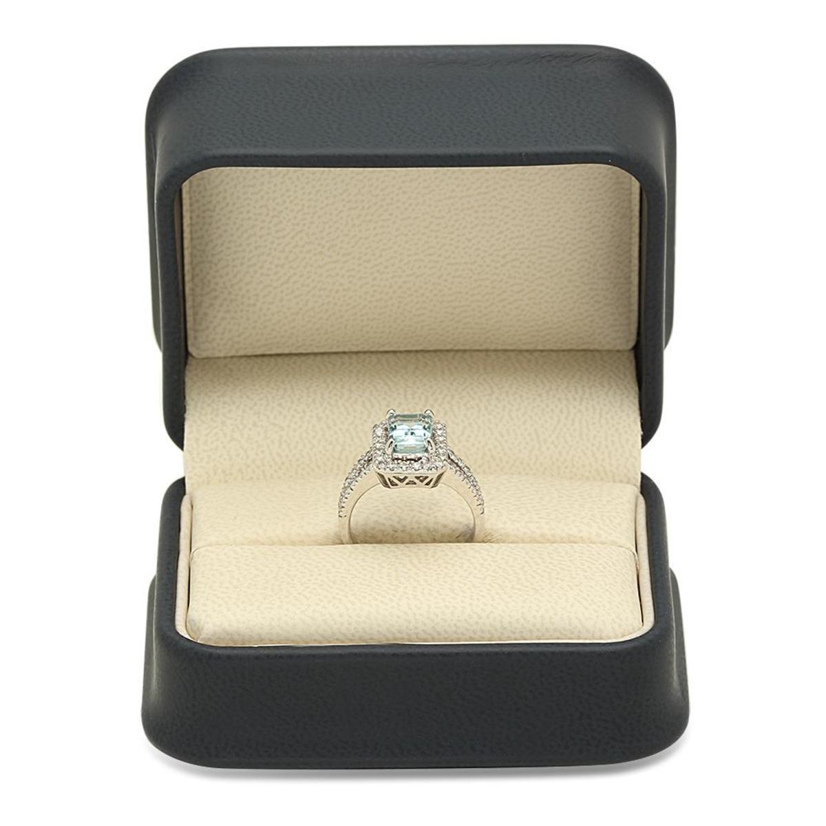 14K White Gold 1.70ct Aquamarine and 0.81ct Diamond Ring