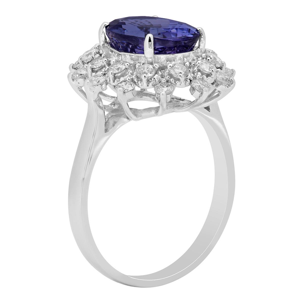 14k White Gold 3.32ct Tanzanite 0.72ct Diamond Ring