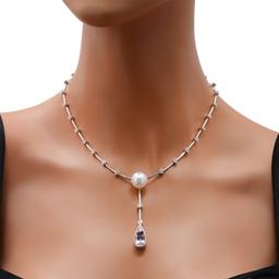 18K White Gold Setting with 5.50ct Kunzite, 1.70ct Diamond and one 12.8mm South Sea Pearl Necklace