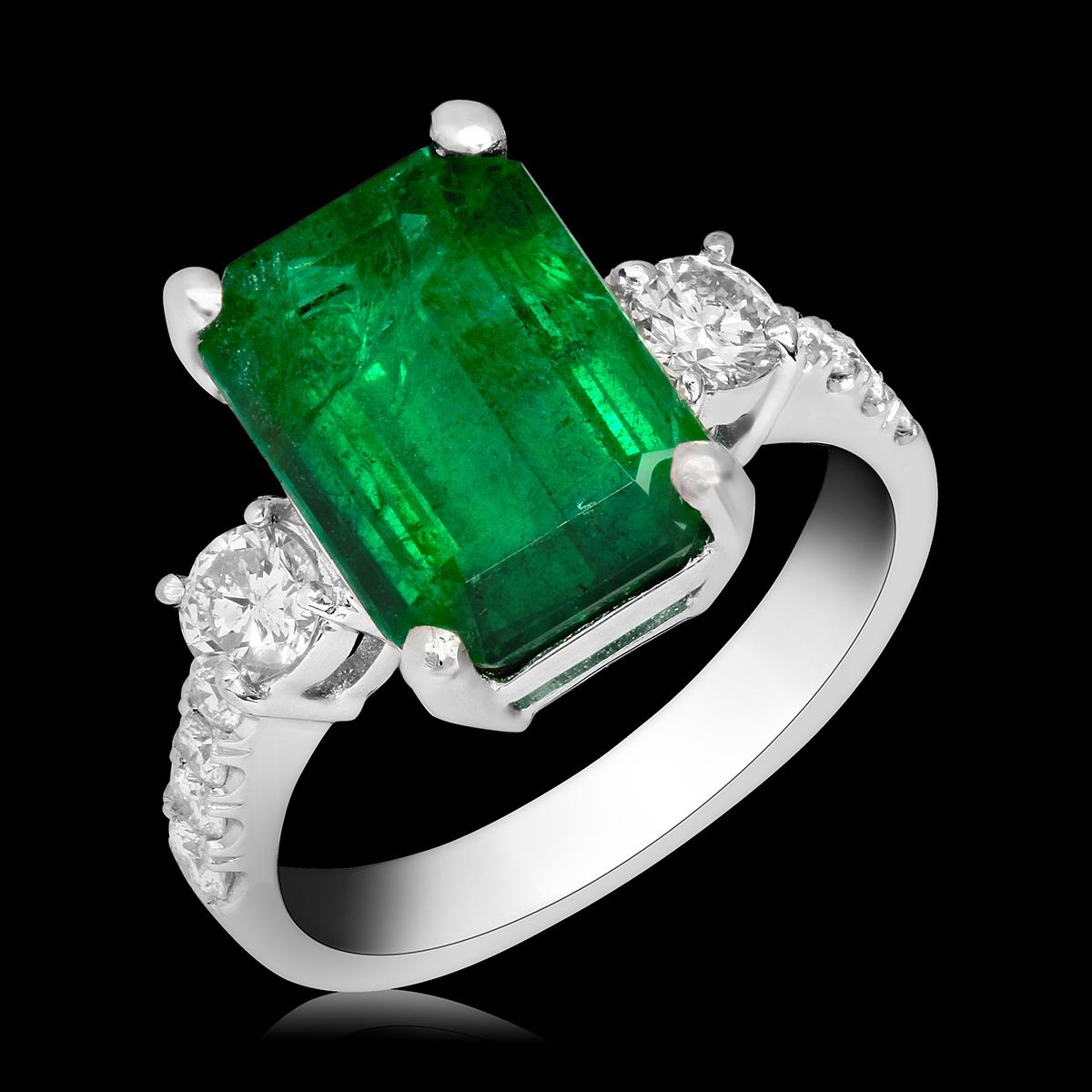 18k White Gold 3.57ct Emerald 0.66ct Diamond Ring