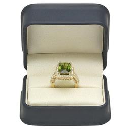 14K Yellow Gold 10.07ct Peridot and 1.69ct Diamond Ring