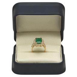 14K Yellow Gold 4.39ct Emerald and 1.04ct Diamond Ring