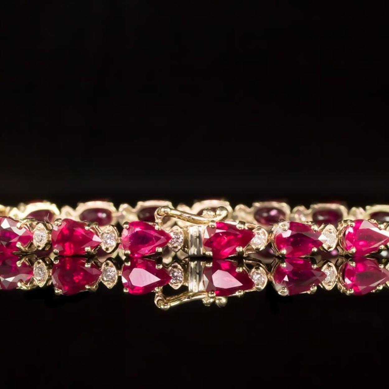 14K Gold 16.35ct Ruby 0.68ct Diamond Bracelet