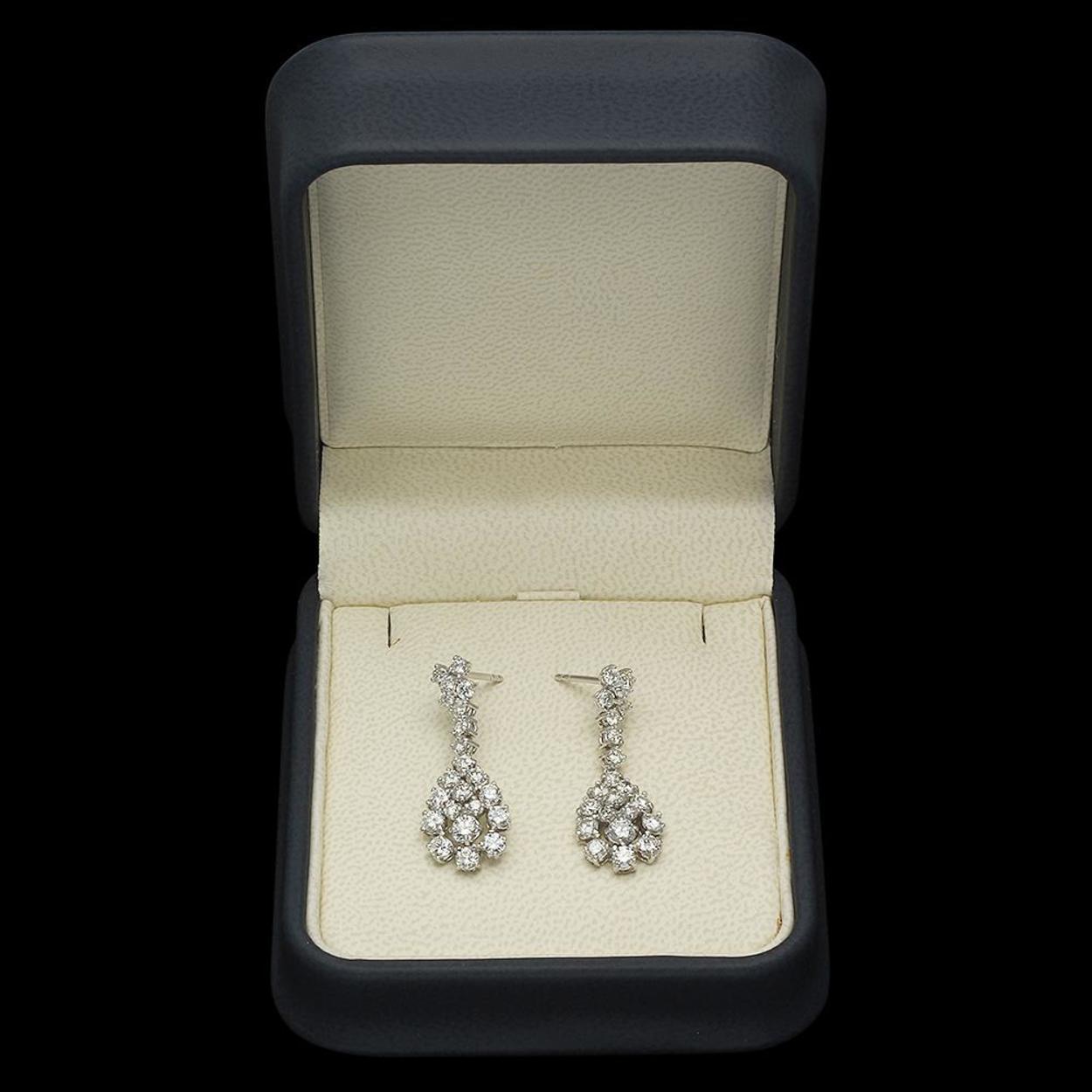 14K Gold 3.14ct Diamond Earrings