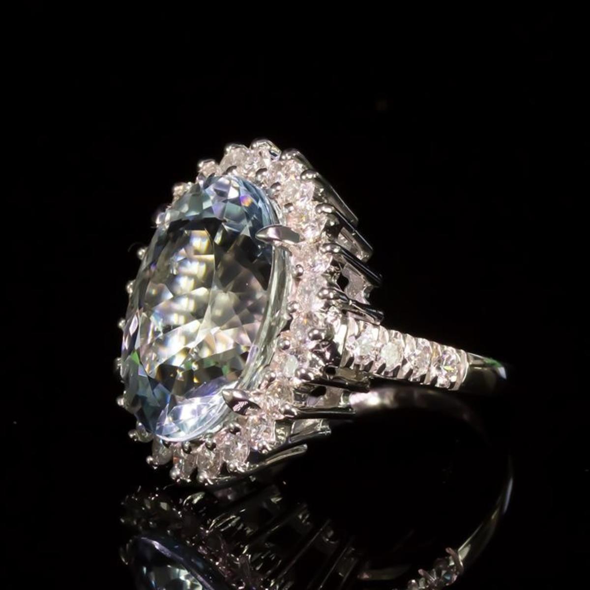 14K White Gold 12.02ct Aquamarine 1.65ct Diamond Ring