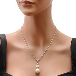 18K White Gold Setting with 14mm South Sea Pearl and 0.60ct Diamond Necklace