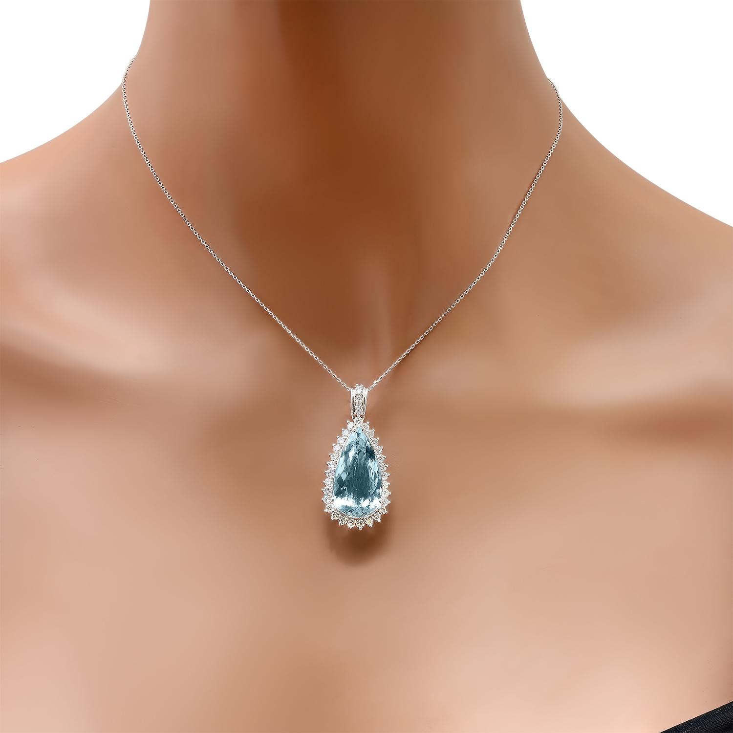 14K White Gold 11.28ct Aquamarine and 1.58ct Diamond Pendant