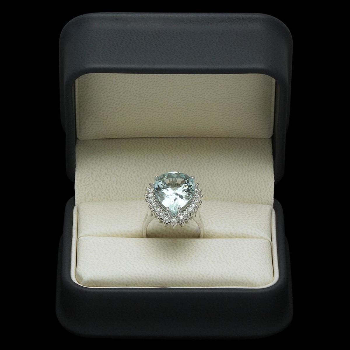 14K White Gold 11.12ct Aquamarine and 1.21ct Diamond Ring